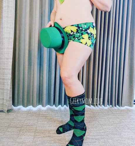 Geekymom Jess hd akt archiv