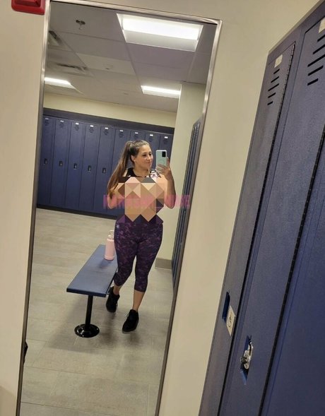 Kanashii Hime nackt hübsche galerien