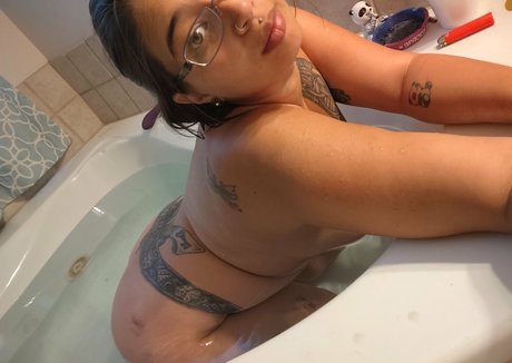 panda pop10 hd nackt foto