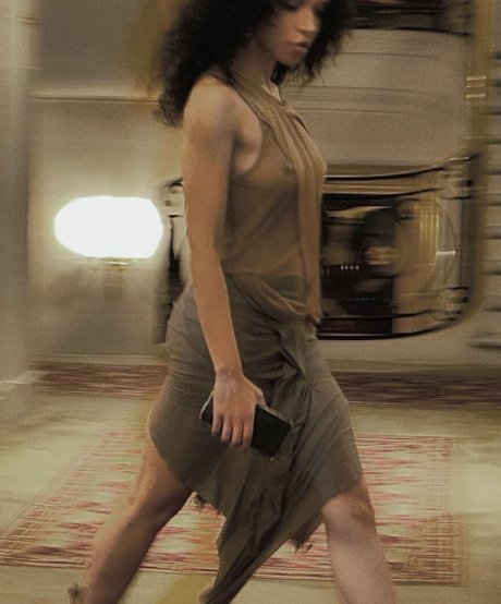 FKA Twigs akt archiv