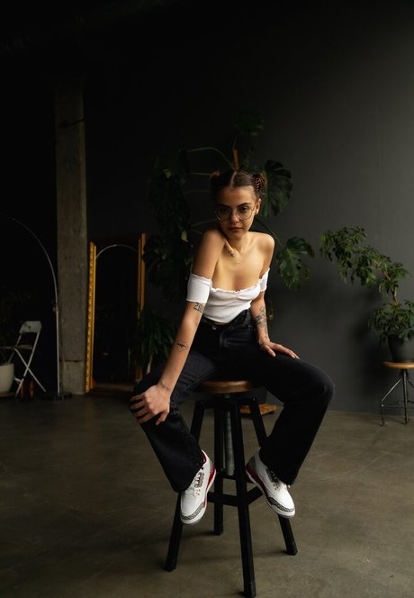 aelmiramirae sexy nackte foto