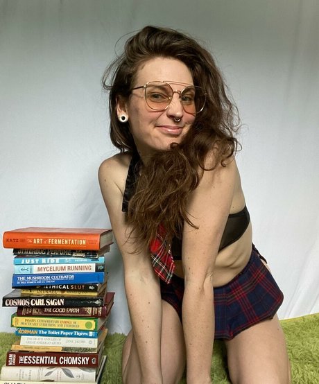 KyoshiPanties nackt akt bilder