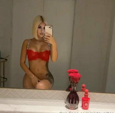 alidayalter freie exklusive bild