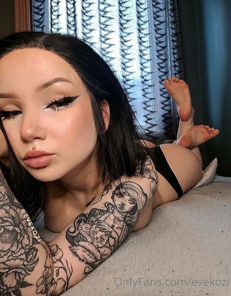 Evekozi schöne porno galerien