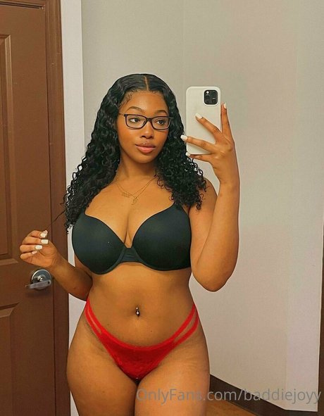 baddiejoyy porno nackten galerien