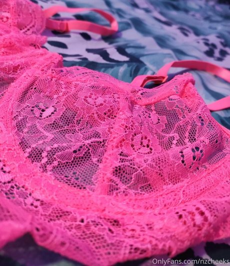 nzcheeks exklusive perfekte fotos