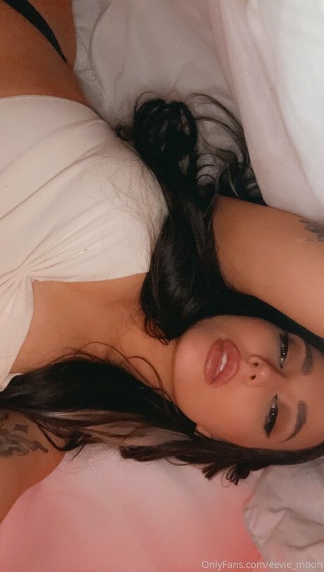 eevie moon Profilbild