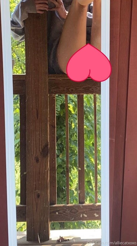 alliecatxoxo xxx nackten galerien