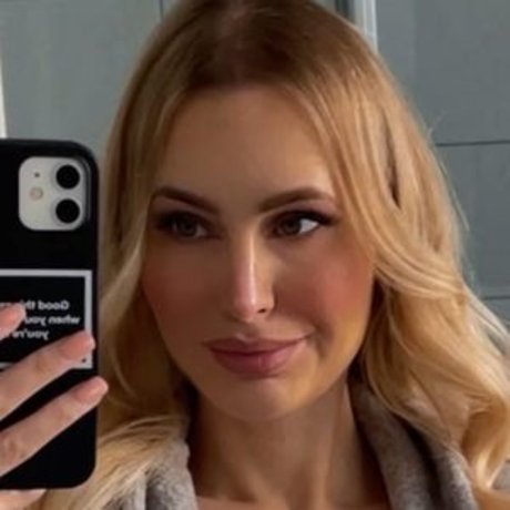 Chrissy xoxo hübsche akt galerien