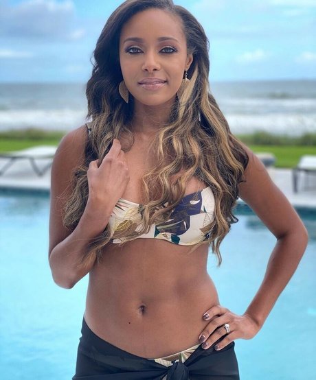 Brandi Rhodes schöne nette foto