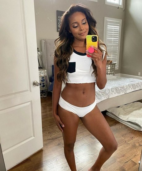 Brandi Rhodes Profilbild