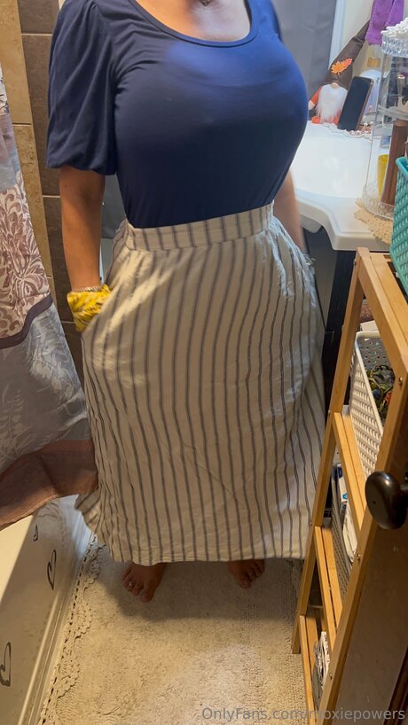 Moxiepowers nackt archiv