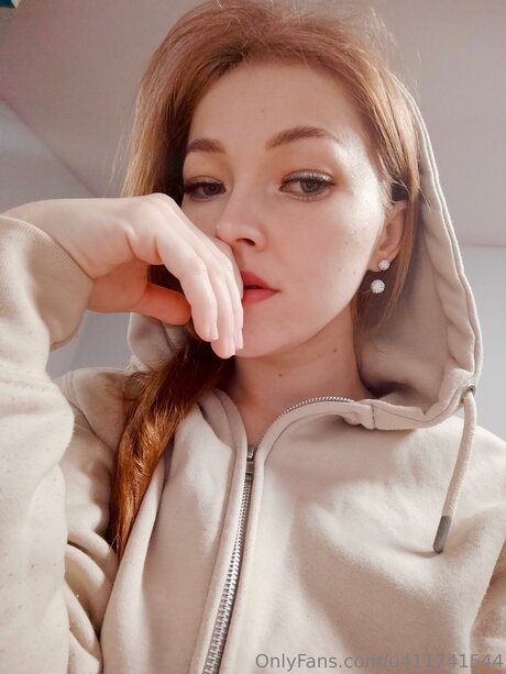 U411741544 nackt bild