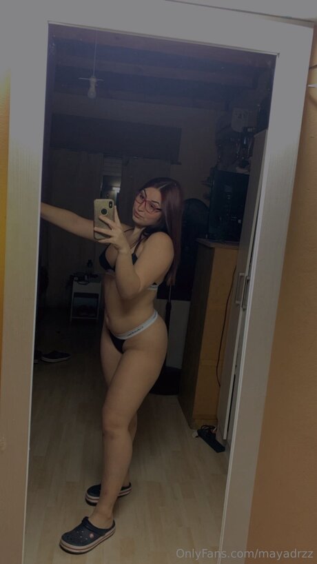 Mayadrzz perfekte galerien