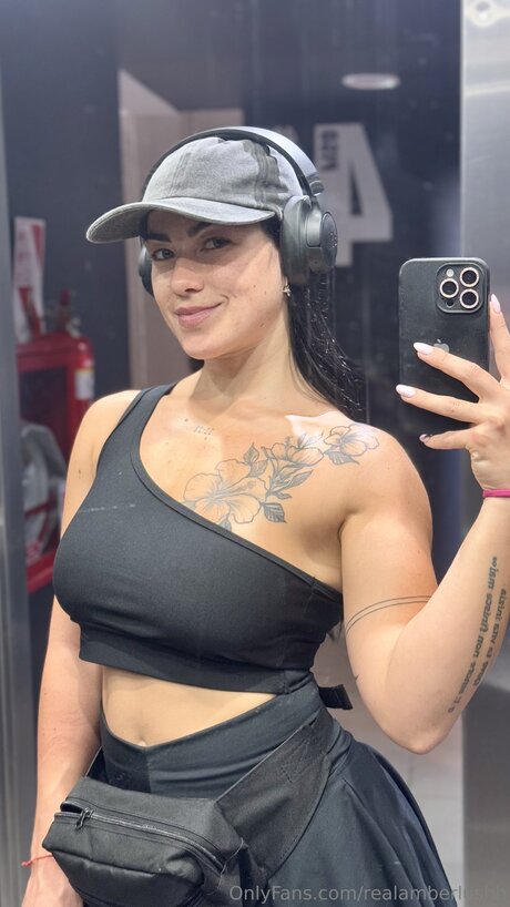 Realamberlushh exklusive pornostar galerien