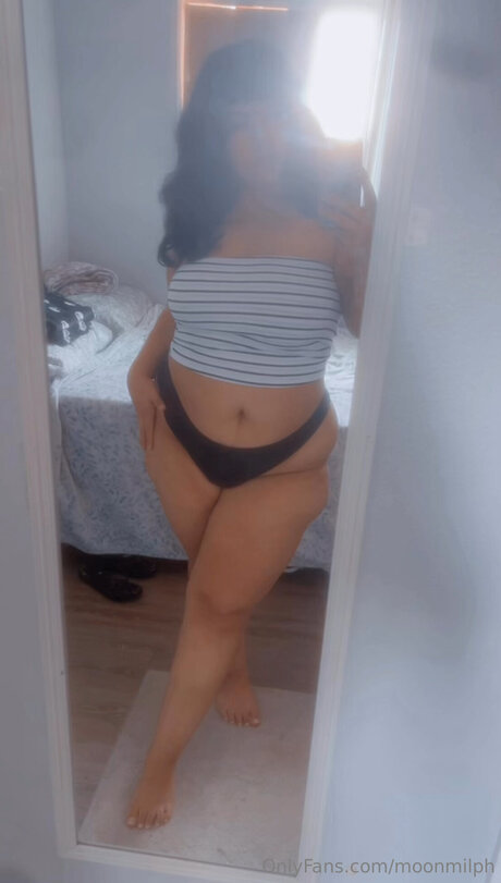 Moonmilph nacktheit sex fotos