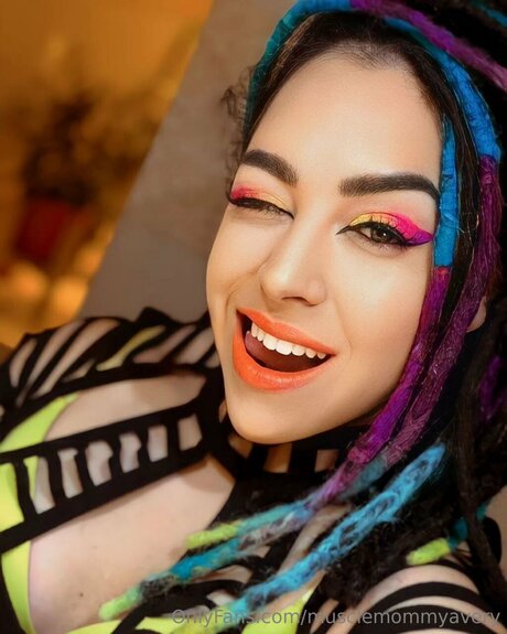 Queenmuscleavery erotische galerie