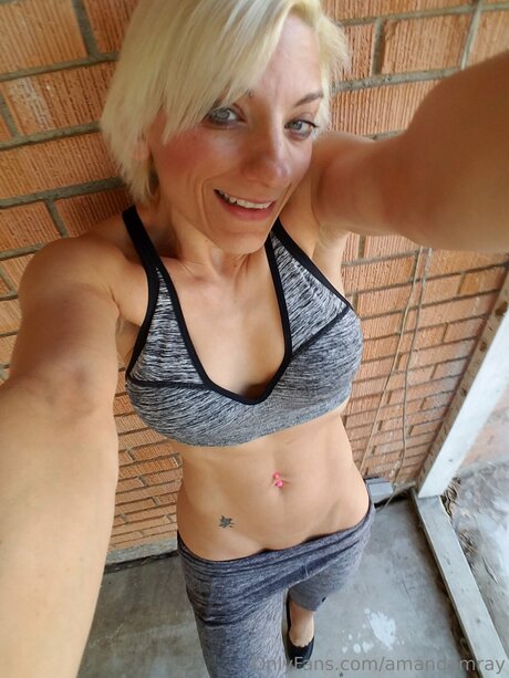 Amandamray erwachsene hd foto