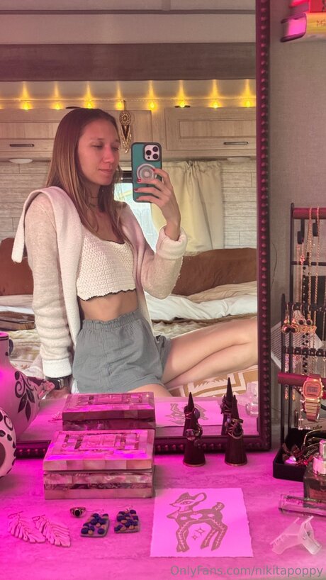 Nikitapoppy pornographische foto