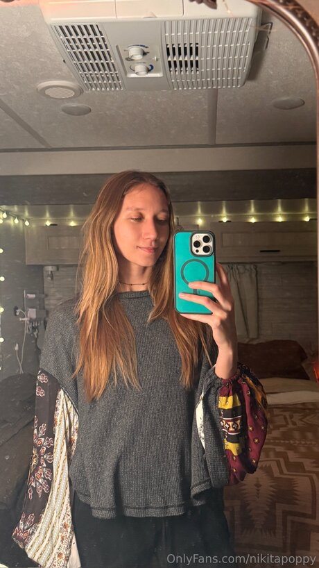 Nikitapoppy pornostar exklusive galerie