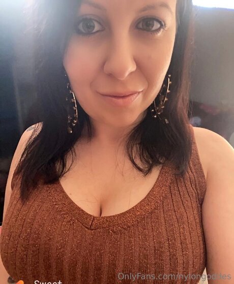 Nylongoddes hd nackten archiv