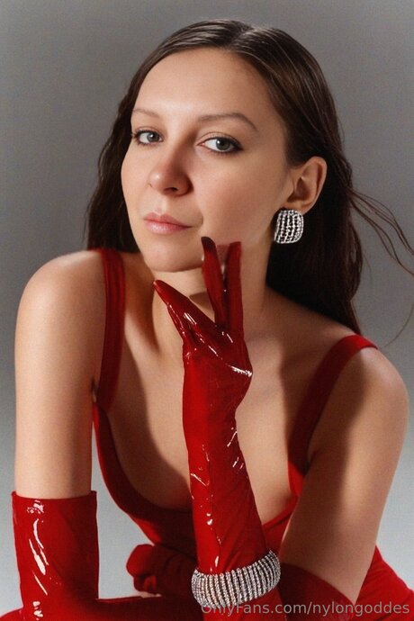 Nylongoddes nackt hübsche fotos