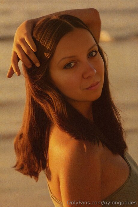 Nylongoddes freie pornographische galerien