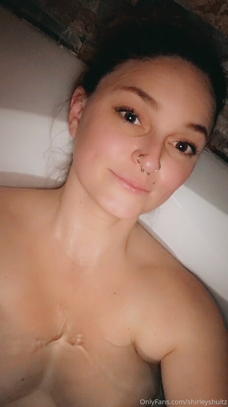 Shirleyshultz pornostar top fotos