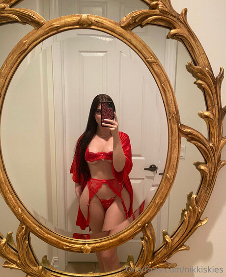 Nikkiskies hd pornographische bilder