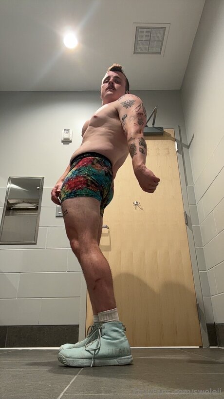 Swoleli pornostar xxx foto