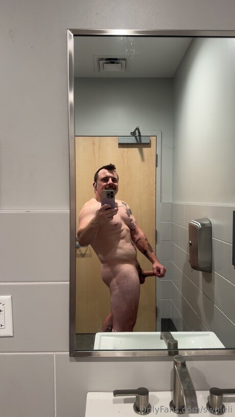 Swoleli hd pornografische fotos