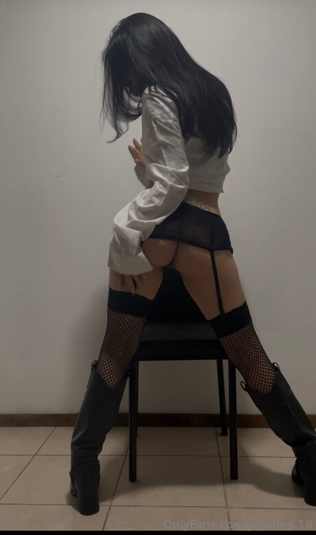 Johanna 18 kunst heiße bilder