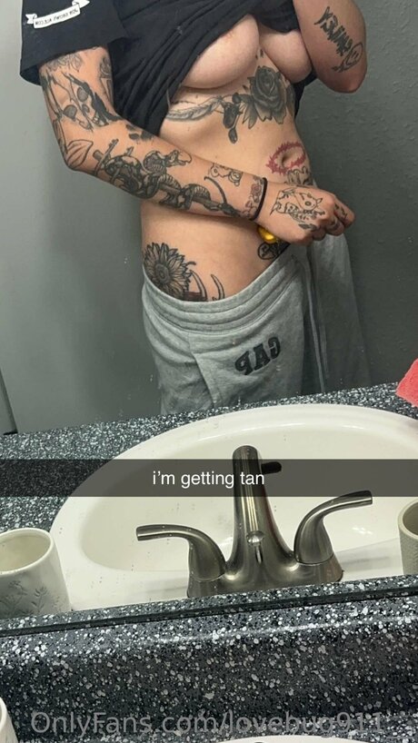 Lovebug911 erotische akt galerie