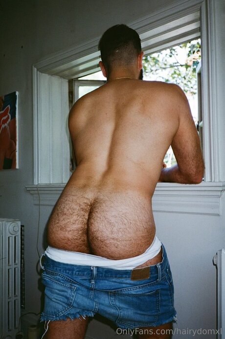 Hairydomxl model nackten foto