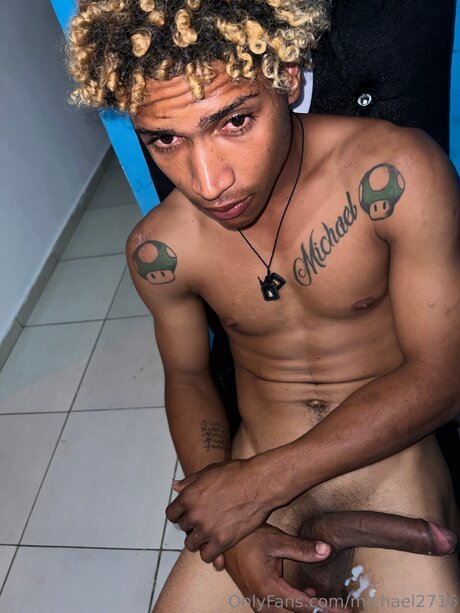 Michael2716 heiße nackten foto