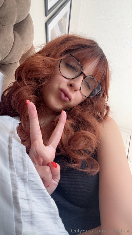 Clarawhitmore beste nackten archiv