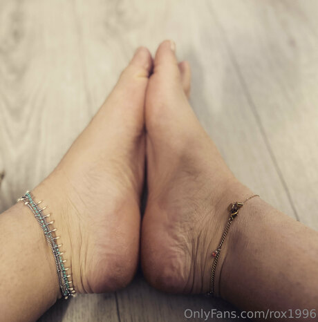 Rox1996 nackt heiße foto