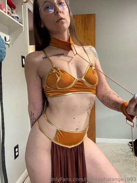 Reginaphalange1993 kostenlose nacktheit bild