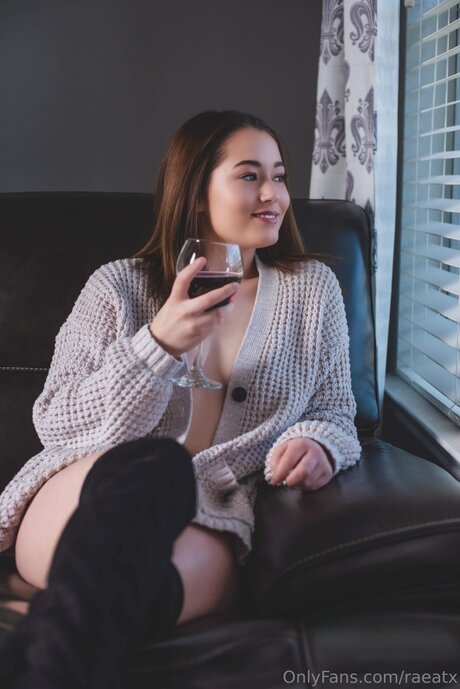 Raeatx pornostar nette galerien