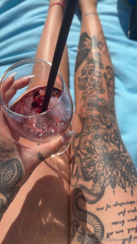 Sweetyasmiin sex pornostar fotos