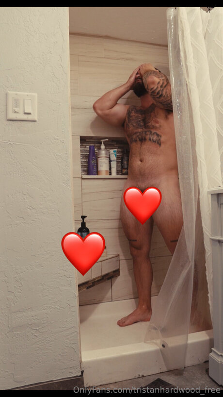 Tristanhardwoodxxx hübsche nackte foto