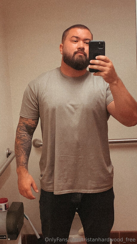 Tristanhardwoodxxx Bilder
