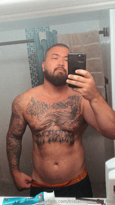 Tristanhardwoodxxx nacktheit pornostar archiv