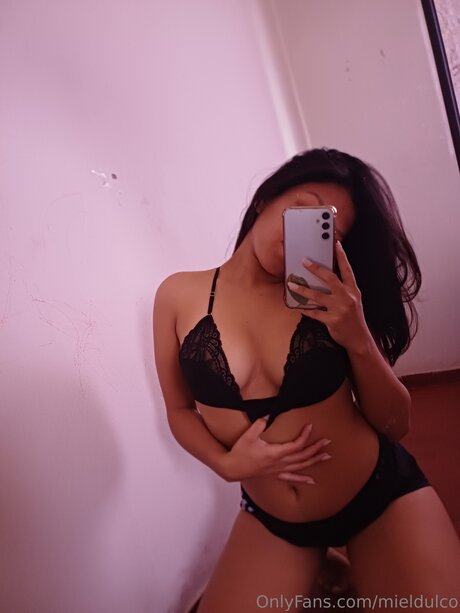 Mieldulco exklusive sexy fotos