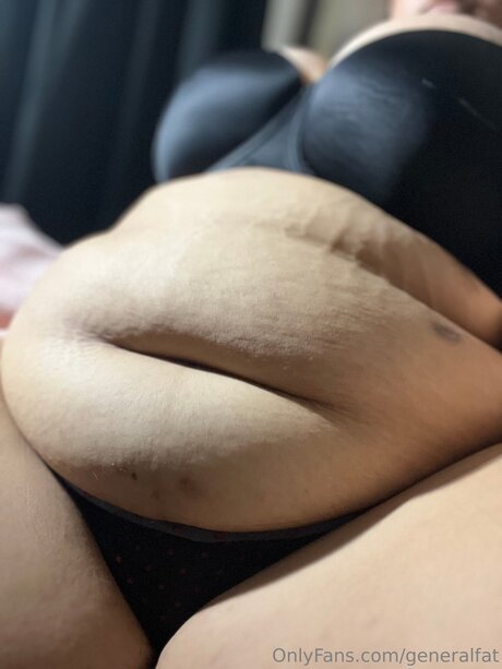 kurvige blonde milf onlyfans hd akt galerien