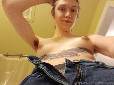 Lovesaucyy freie xxx galerie