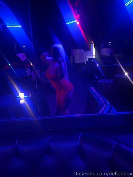 Riellebbgx erotische nackt bilder