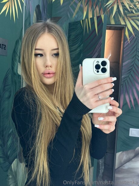 Nasta Nastenka kostenlose nackten foto