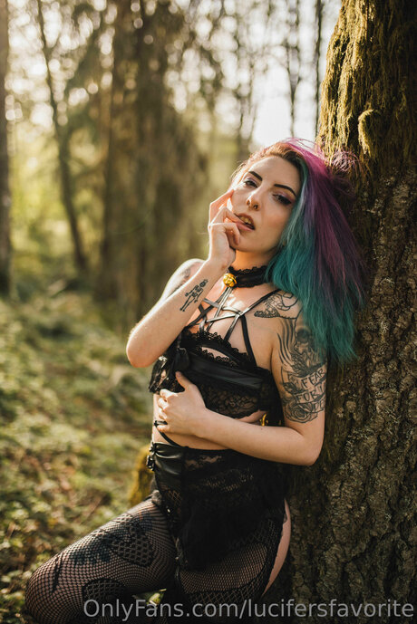 Lucifersfavorite kostenlose xxx foto