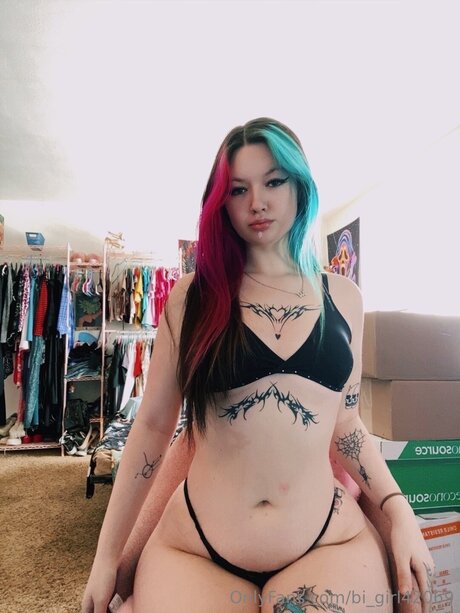 Bi Girl42069 heiße kunst bild